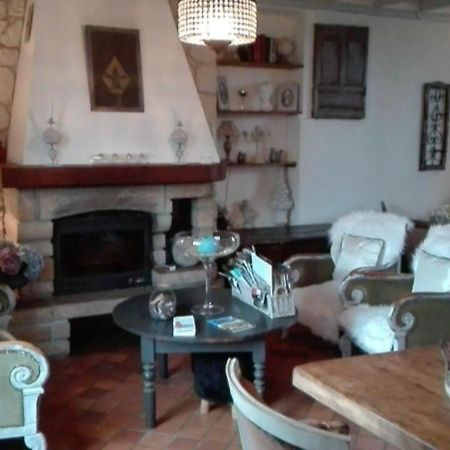 Bed and Breakfast Domaine Du Mont Scolan Montgardon Exterior foto